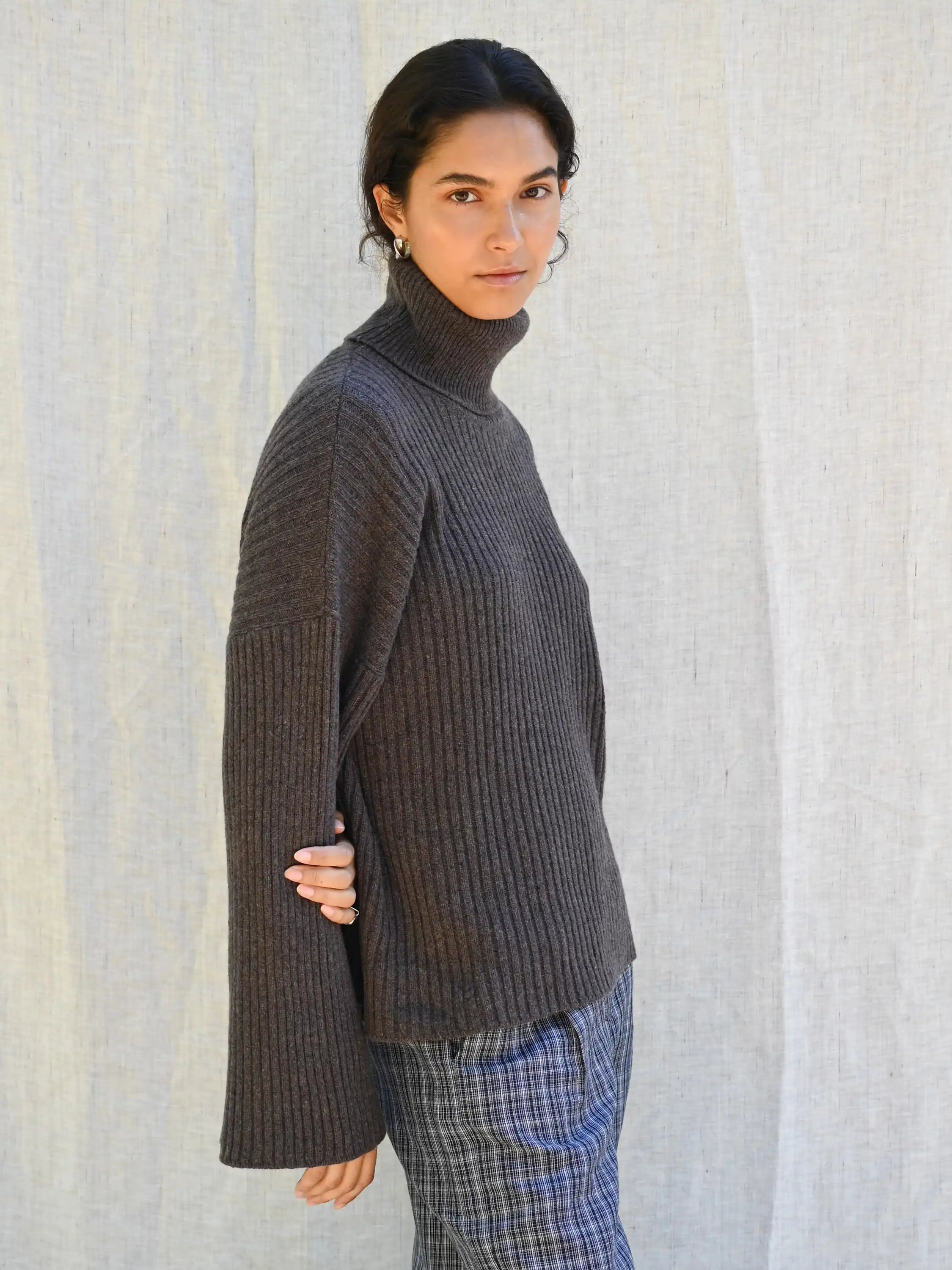 Ellen Cashmere T-Neck Sweater