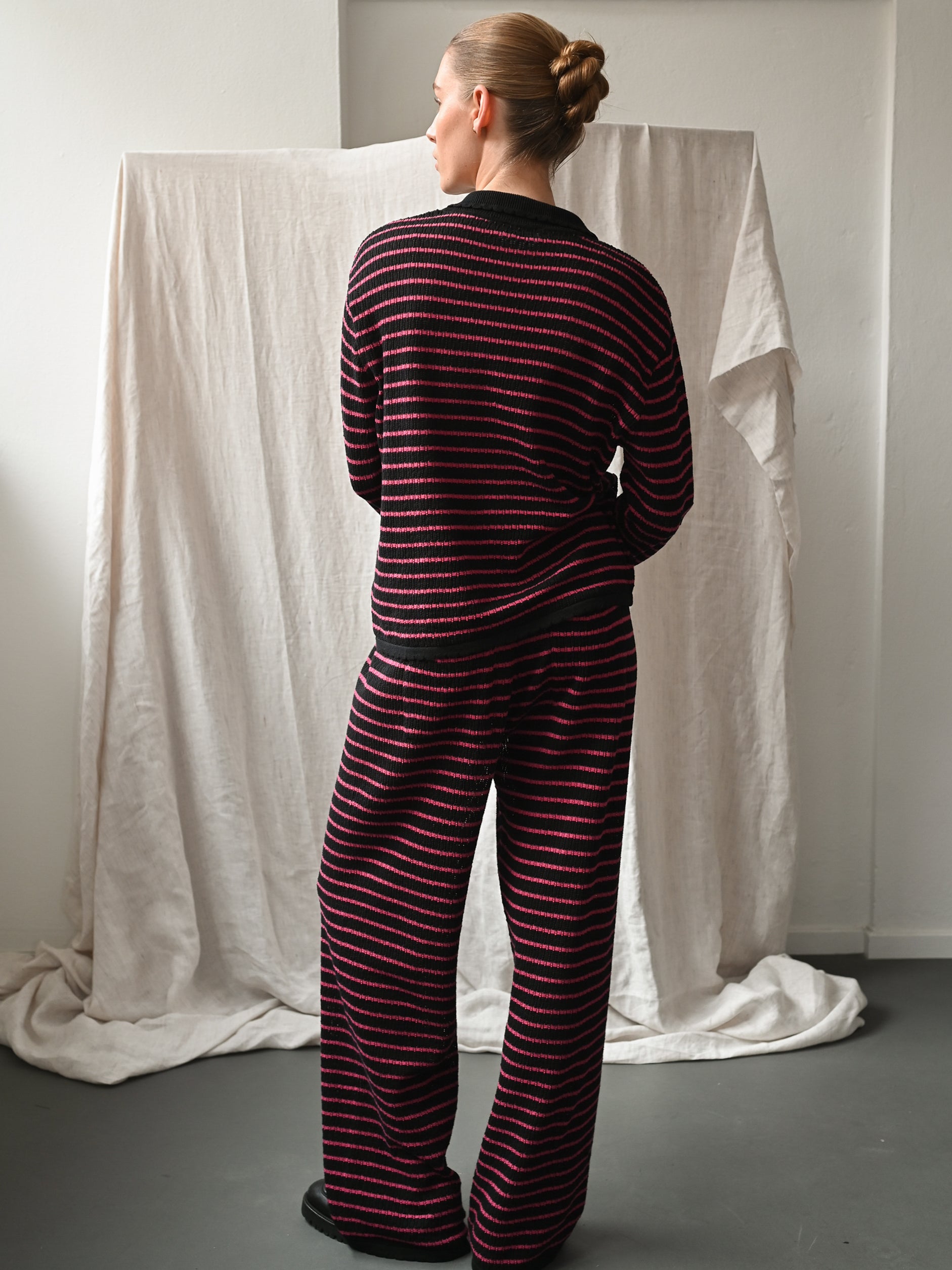 Nuria Knit Trousers - Black & Holly Berry