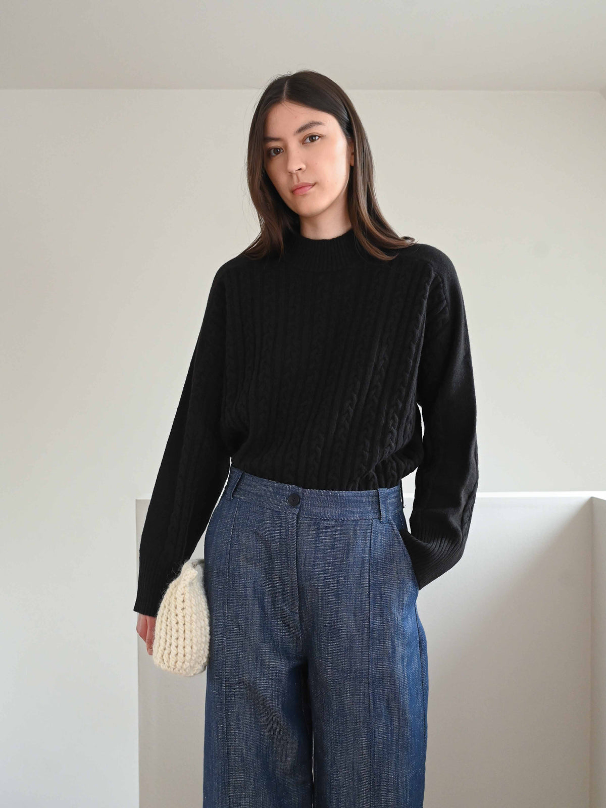 Ivalo Cashmere O-neck Sweater・Chocolate