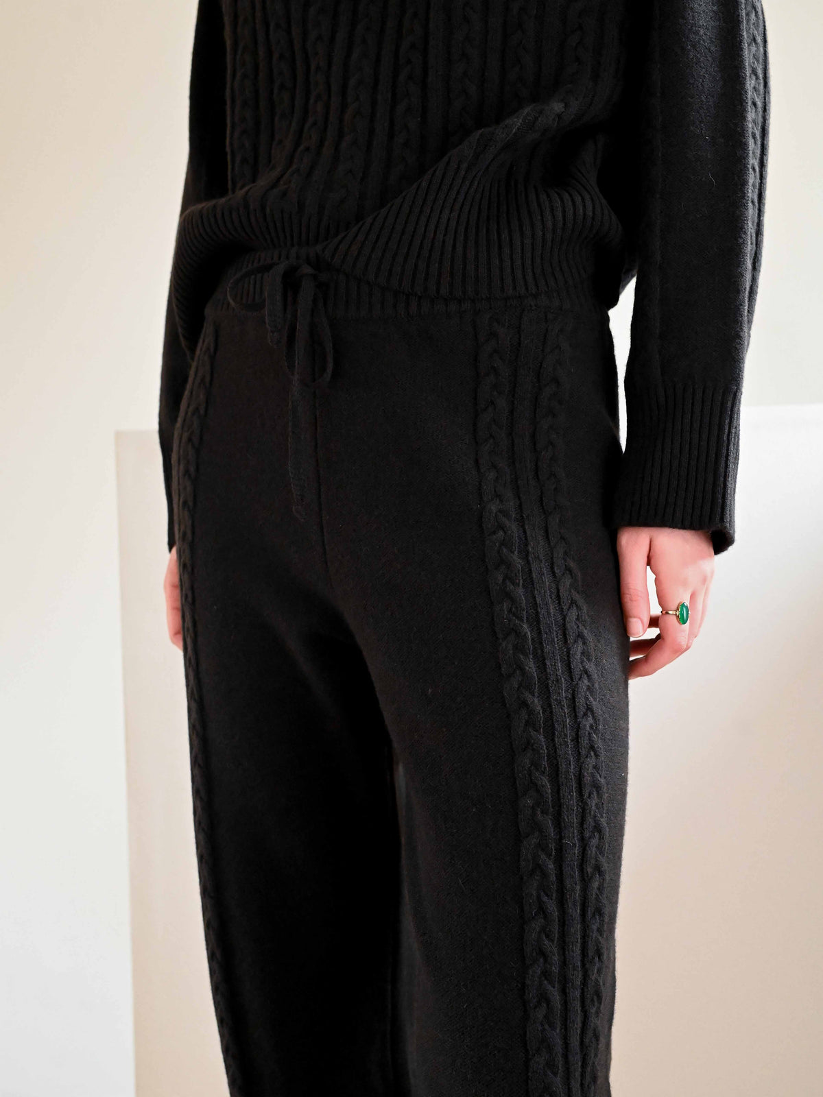 Ivalo Cashmere Trousers・Chocolate
