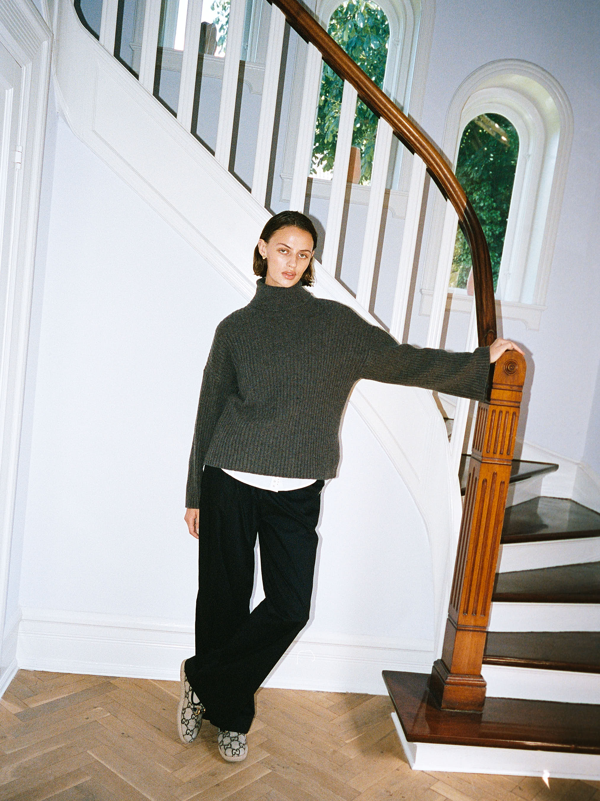 Ellen Cashmere T-Neck Sweater