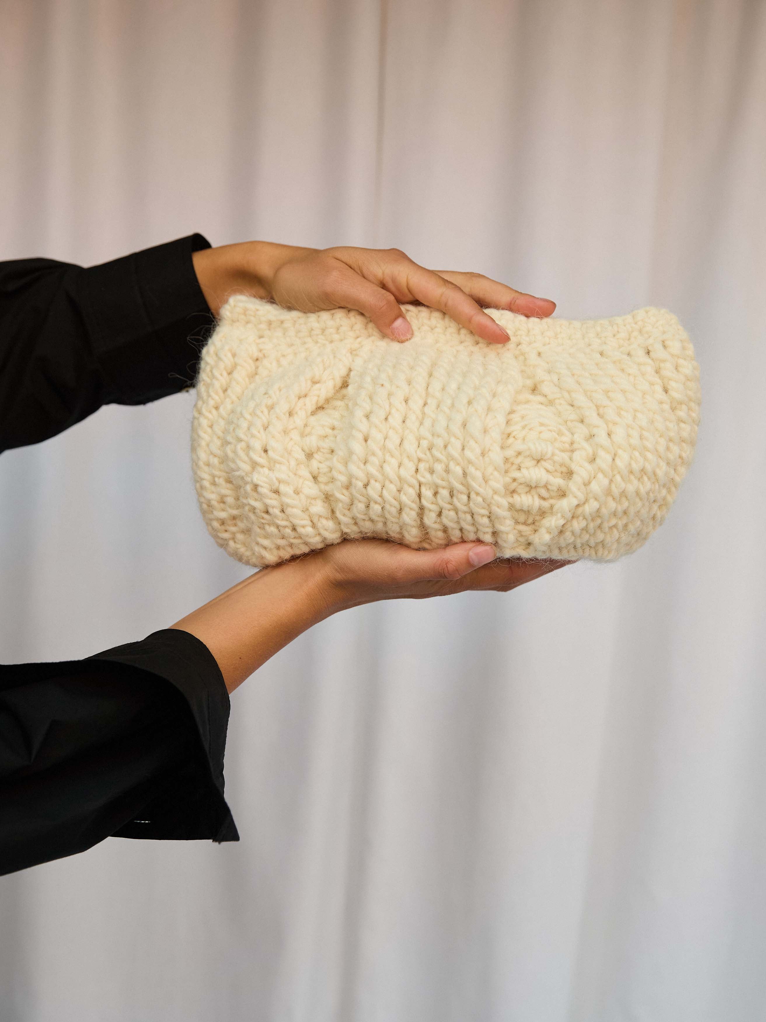 Shell Crochet Clutch Pearl White