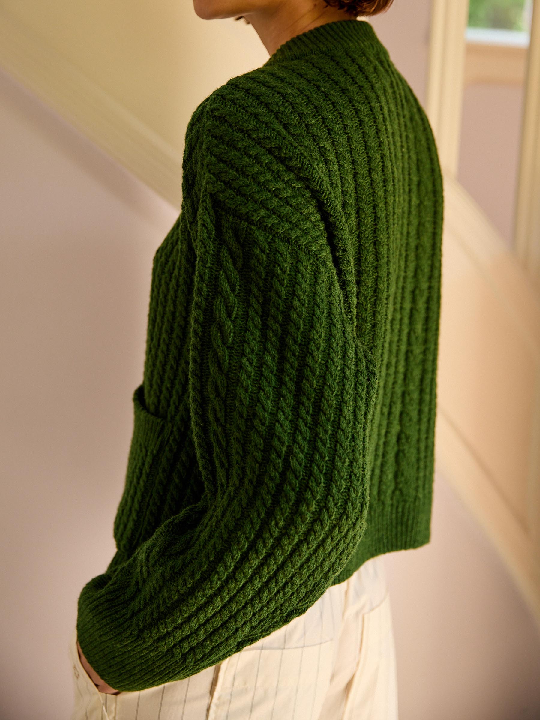 Gertrud Cable Cardigan Cactus green