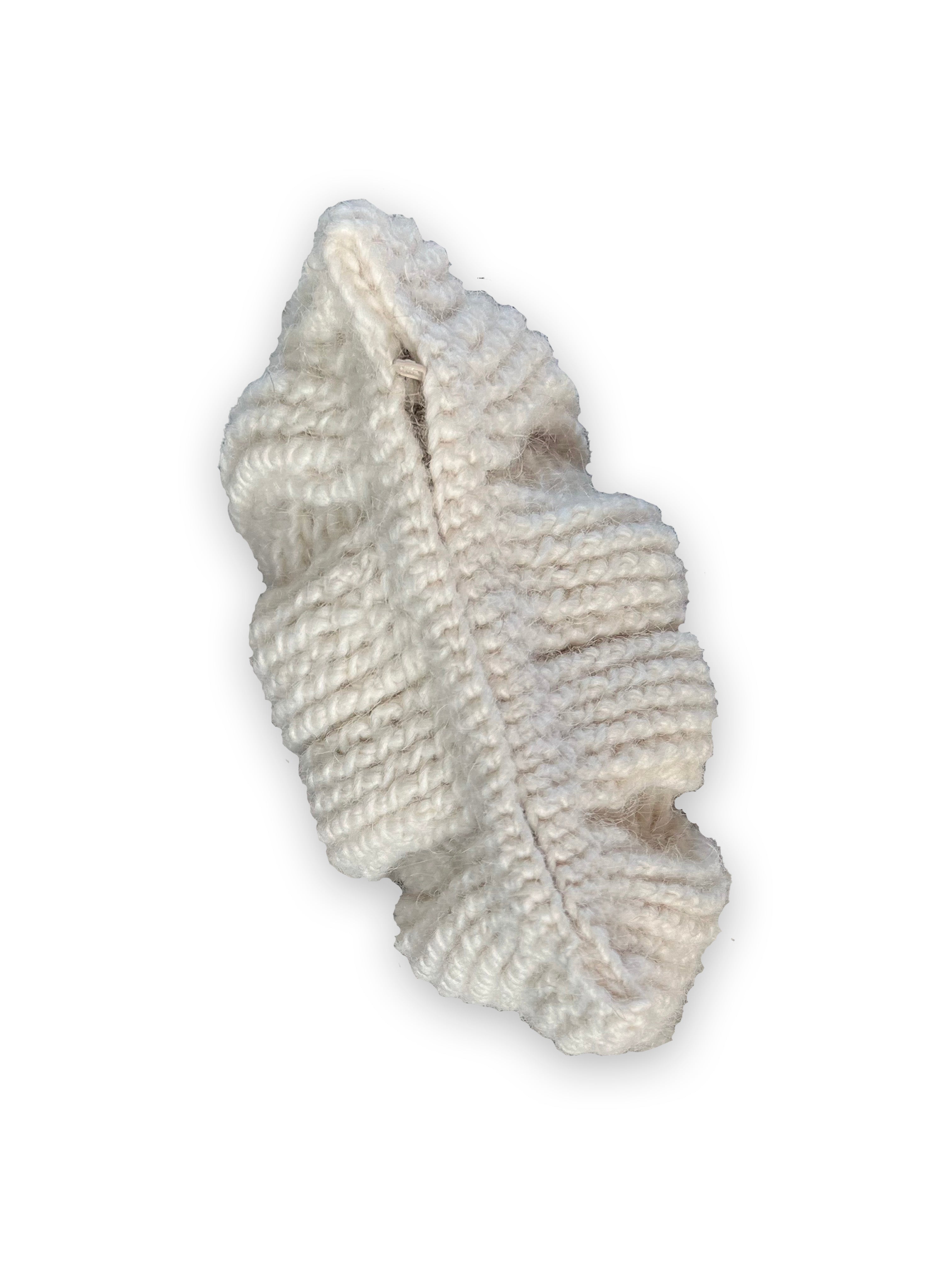 Shell Crochet Clutch Pearl White