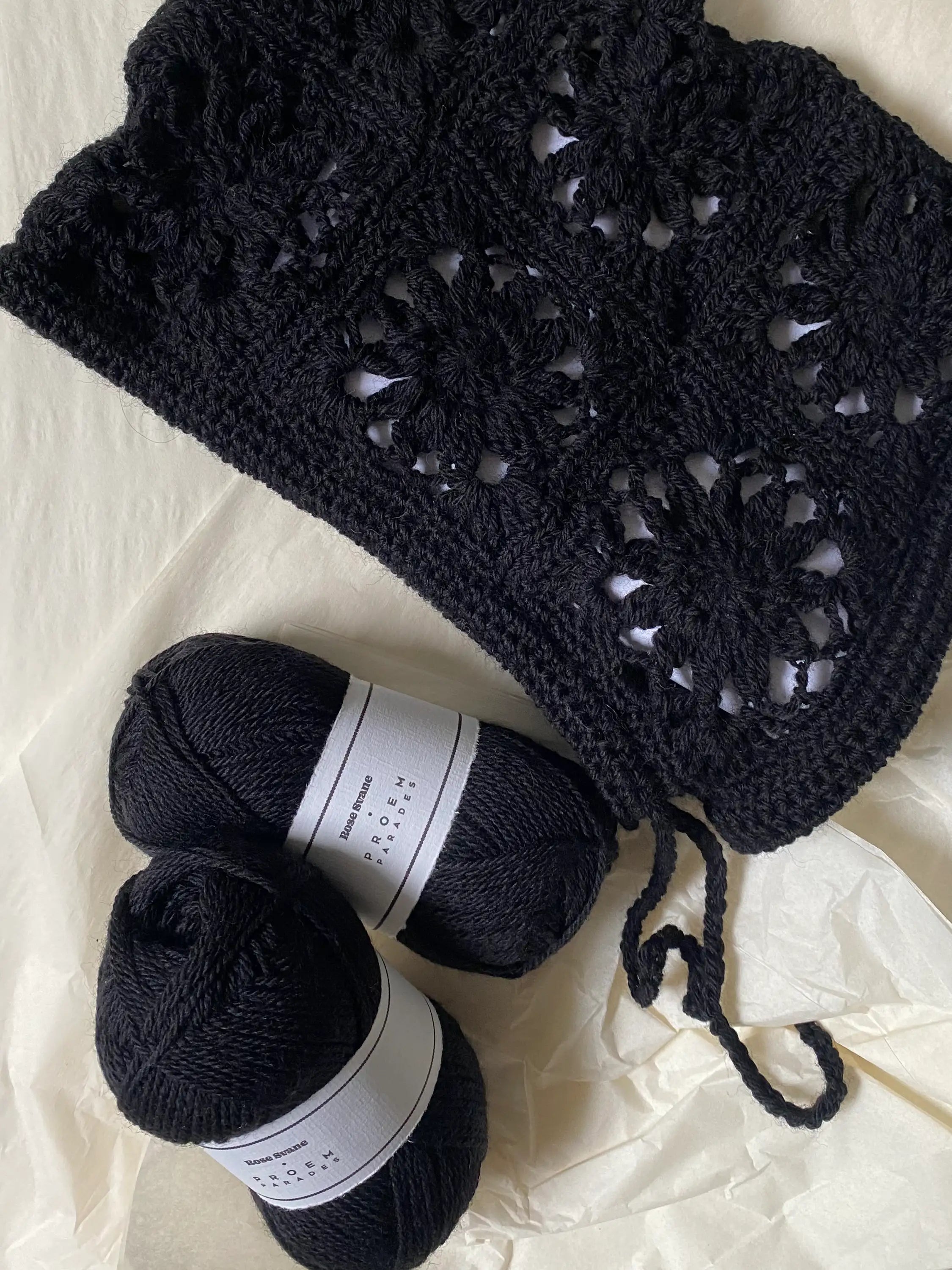 Crystal Crochet Bonnet - Pattern & Yarn Package - Color Liquorice