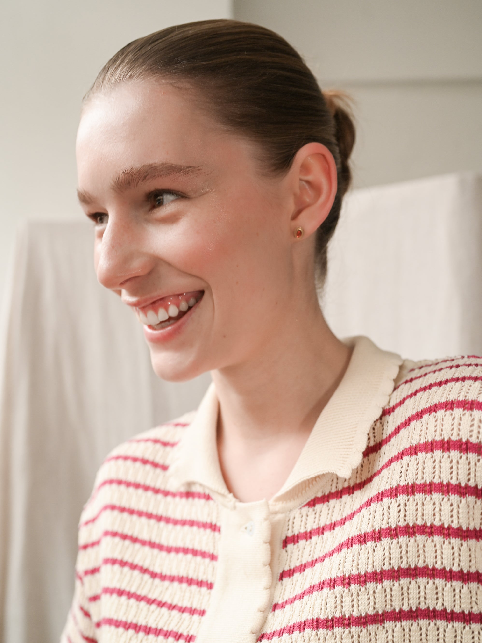 Nuria SS Polo Cardigan - Ecru & Holly Berry