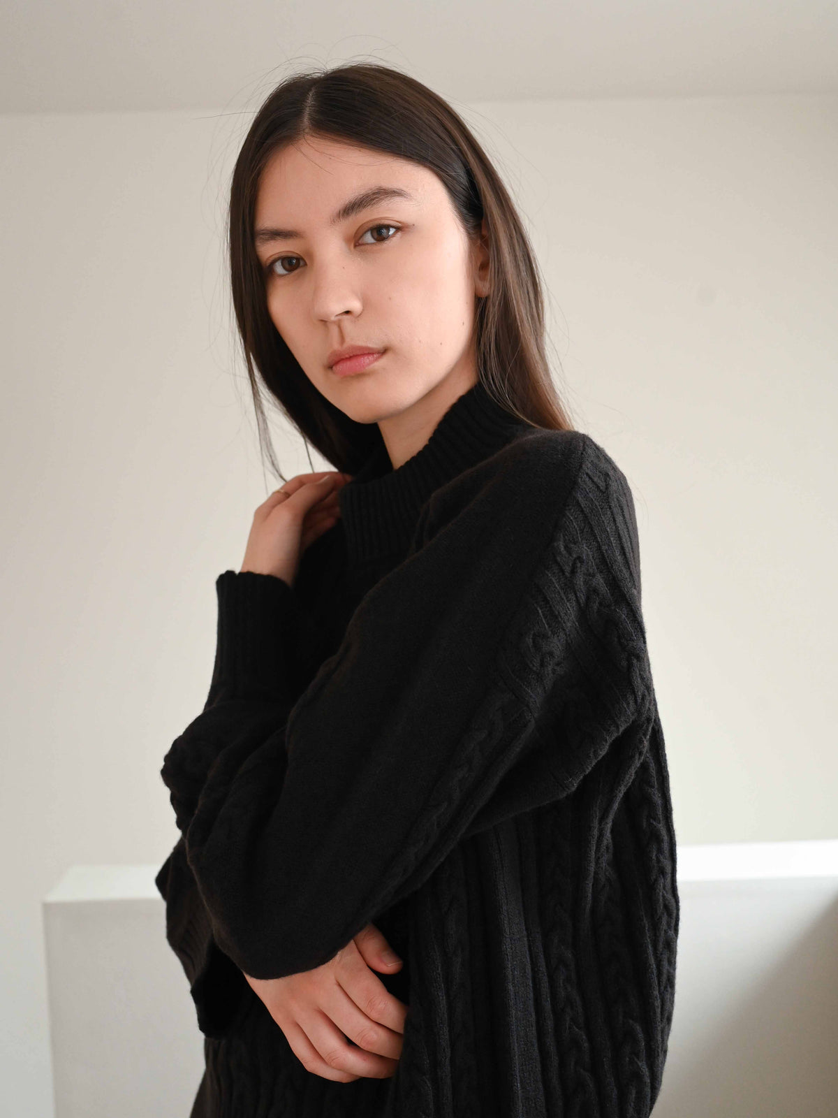 Ivalo Cashmere O-neck Sweater・Chocolate