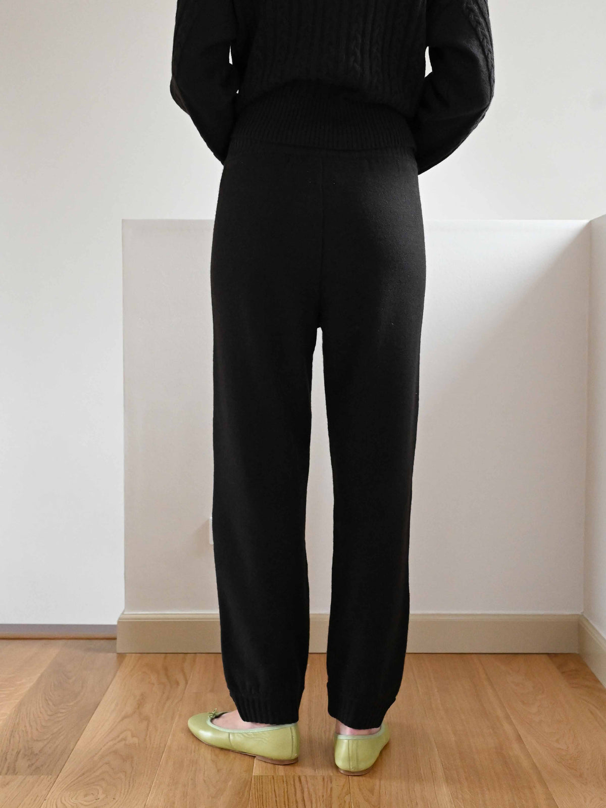 Ivalo Cashmere Trousers・Chocolate