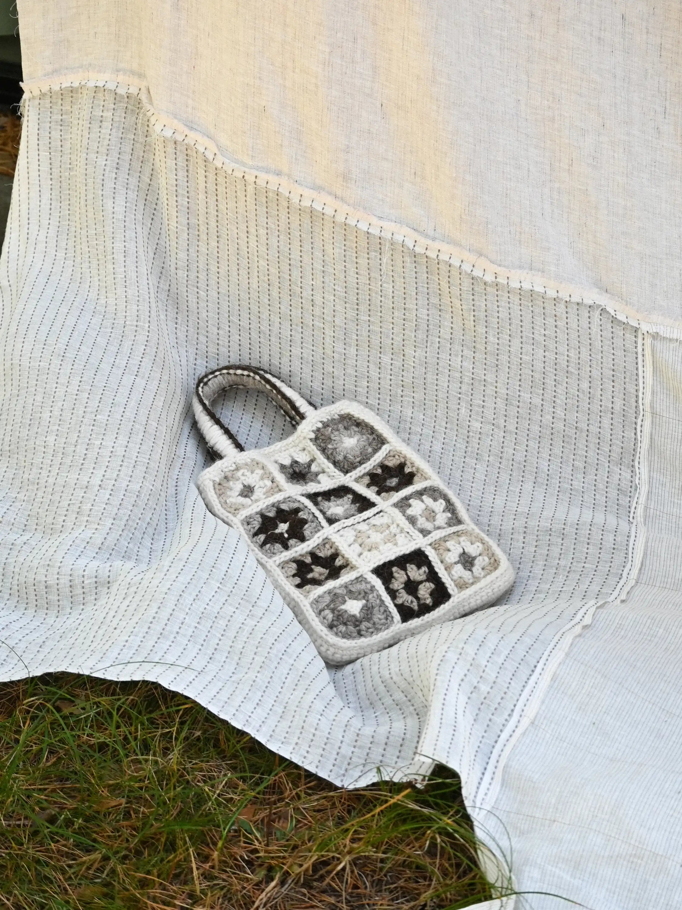 Tonia Crochet Bag